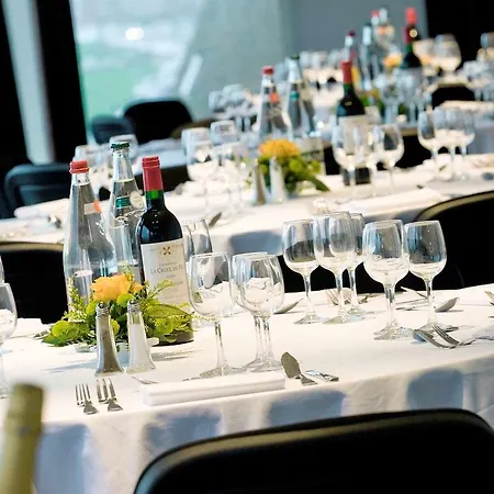 Mercure La Presidence מלון 4*