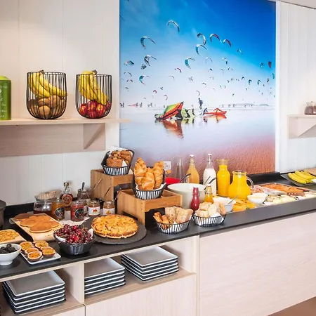 מלון Mercure La Presidence 4*