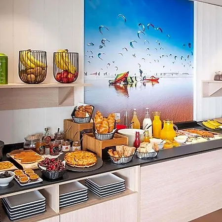 Mercure La Présidence Hotel 4*