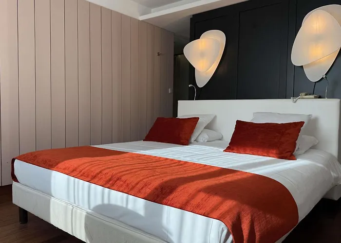 Mercure La Presidence Hotel